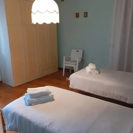 Gold House Guest house Maranello