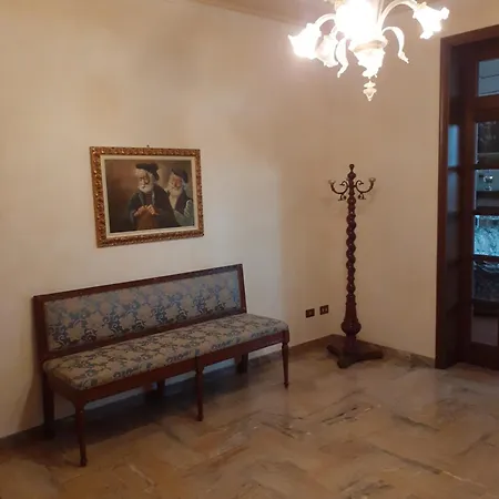 Gold House Maison d'hôtes